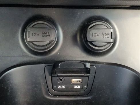 Used 2015 Hyundai Santa Fe GLS w/ Option Group 02 image 31