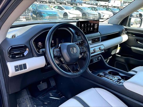 Used 2026 Honda Passport RTL image 17
