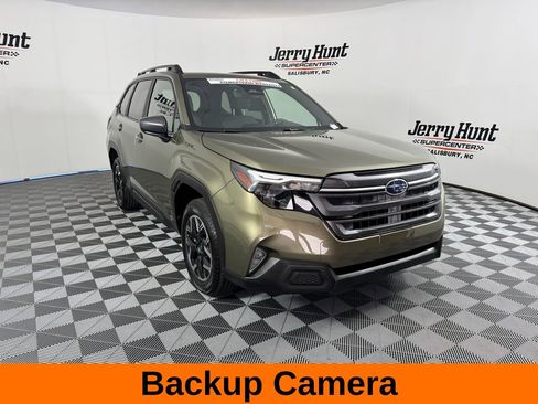 Used 2025 Subaru Forester Premium w/ Convenience Package #1 image 6