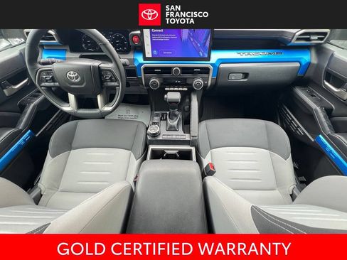 Certified 2025 Toyota Tacoma TRD Off-Road AWD/4WD image 22