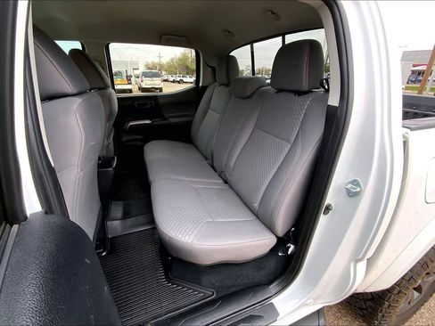 Used 2023 Toyota Tacoma SR5 RWD image 21