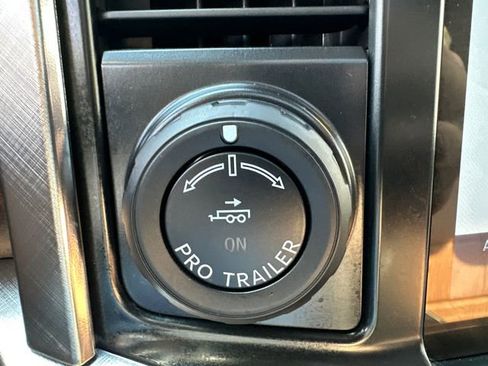 Used 2021 Ford F150 King Ranch image 38