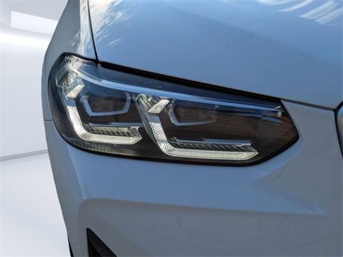 Used 2024 BMW X3 sDrive30i w/ Convenience Package image 10