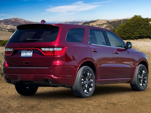 Used 2022 Dodge Durango GT image 4