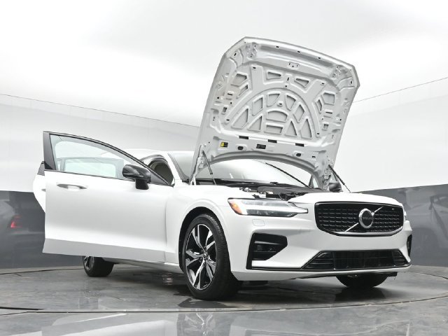 Used 2023 Volvo S60 B5 Core w/ Climate Package FWD image 50