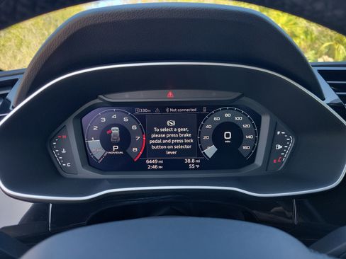 Used 2025 Audi Q3 2.0T Premium w/ Convenience Package image 31