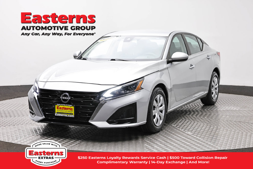 Used 2023 Nissan Altima 2.5 S FWD image 1
