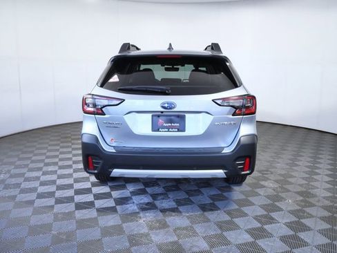 Used 2022 Subaru Outback Limited AWD/4WD image 7