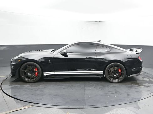 Used 2020 Ford Mustang Shelby GT500 w/ Technology Package RWD image 10