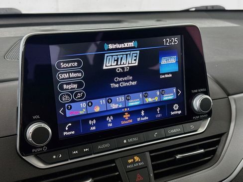 Used 2023 Nissan Altima 2.5 SR FWD image 19