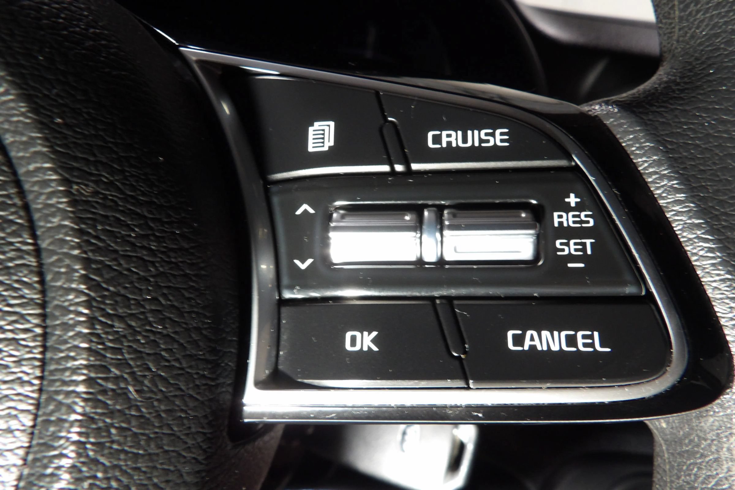 Used 2021 Kia Forte LXS FWD image 15