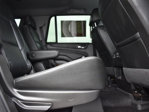 Used 2019 Chevrolet Tahoe LT image 10