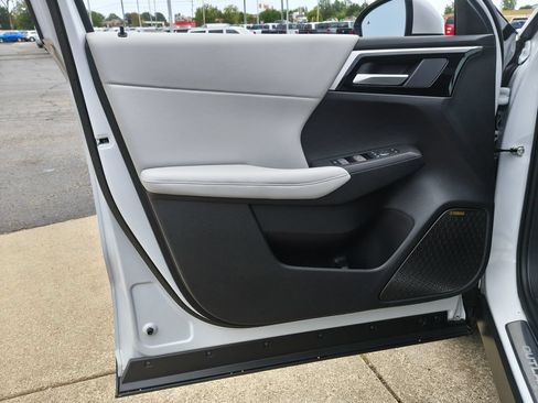 New 2026 Mitsubishi Outlander SE AWD/4WD image 32