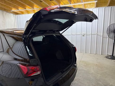 Used 2022 Chevrolet Equinox LS w/ LS Convenience Package FWD image 10