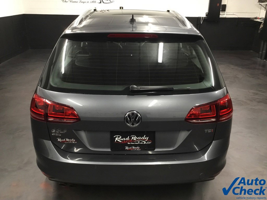 Used 2016 Volkswagen Golf SEL w/ Lighting Package (SEL) FWD image 9