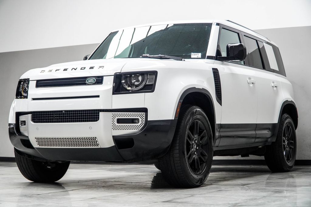 Used 2025 Land Rover Defender 110 S AWD/4WD image 11