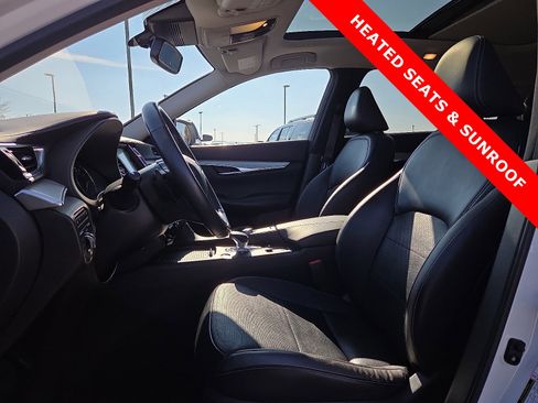 Used 2022 INFINITI QX50 Essential image 15