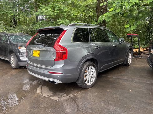 Used 2016 Volvo XC90 T6 Momentum w/ Momentum Plus Package AWD/4WD image 5