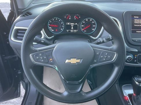 Used 2020 Chevrolet Equinox LS w/ LS Convenience Package image 14