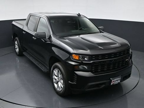 Used 2021 Chevrolet Silverado 1500 Custom AWD/4WD image 34