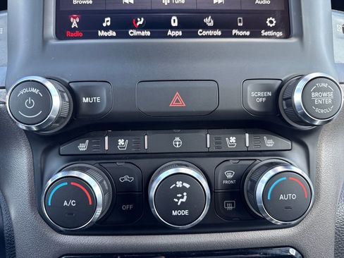 Certified 2020 RAM 1500 Laramie w/ Sport Appearance Package AWD/4WD image 31