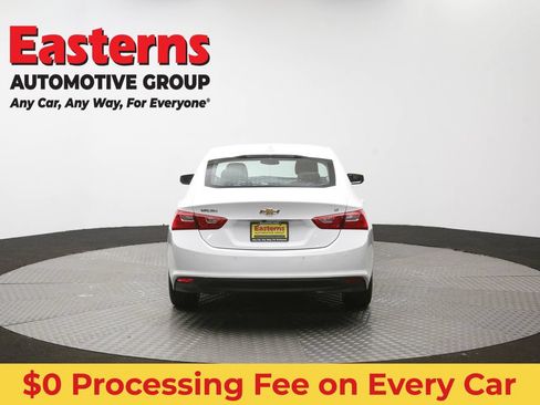 Used 2024 Chevrolet Malibu LT FWD image 35