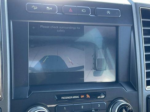 Used 2018 Ford F150 Raptor w/ Equipment Group 802A Luxury image 21