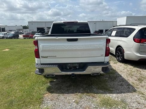 Used 2021 Chevrolet Silverado 1500 LT AWD/4WD image 5