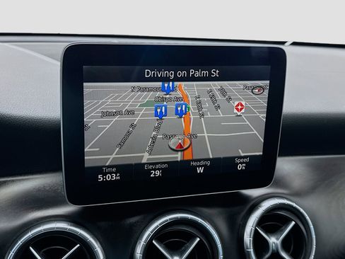 Used 2018 Mercedes-Benz CLA 250 image 9