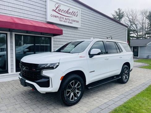 Used 2024 Chevrolet Tahoe Z71 w/ Luxury Package image 1