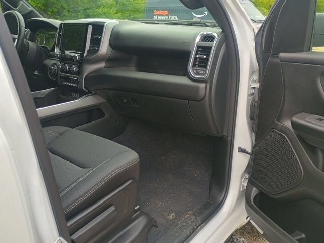 Used 2026 RAM 1500 Express AWD/4WD image 14