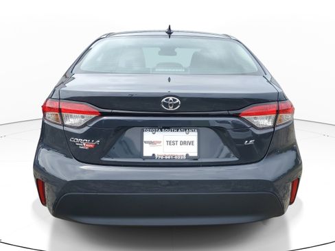 Used 2025 Toyota Corolla LE FWD image 5
