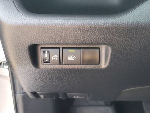 Used 2023 Toyota RAV4 XLE FWD image 19