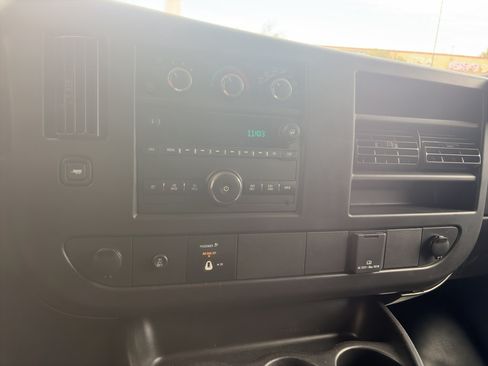 Used 2025 GMC Savana 2500 w/ Driver Convenience Package RWD image 14