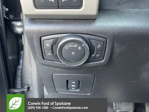Used 2016 Ford F150 Lariat w/ Equipment Group 501A Mid image 29