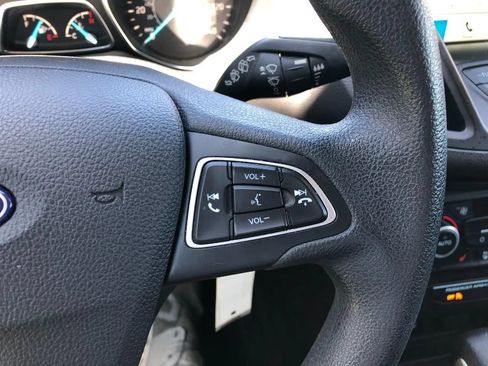 Used 2018 Ford Escape SE w/ SE Sync 3 Package AWD/4WD image 23
