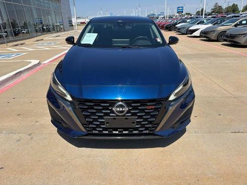 Certified 2024 Nissan Altima 2.0 SR FWD image 8
