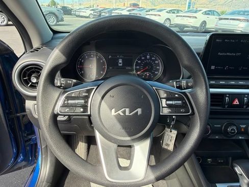 Used 2022 Kia Forte LXS FWD image 15