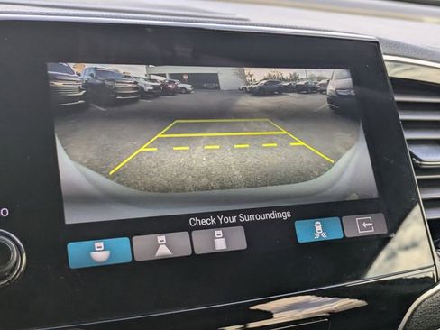 Used 2022 Honda Pilot Elite image 18