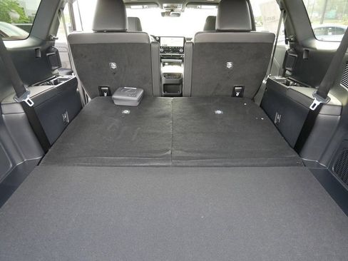 New 2026 Lexus TX 500h AWD image 12