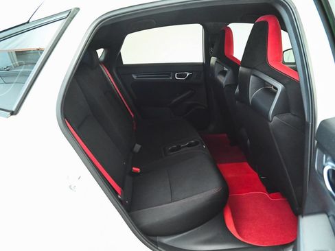 Used 2023 Honda Civic Type R image 40