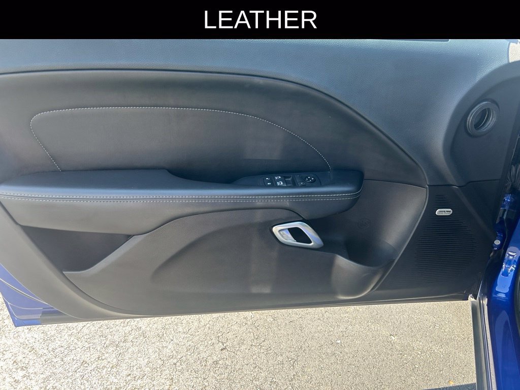 Used 2019 Dodge Challenger R/T Scat Pack w/ Dynamics Package RWD image 10