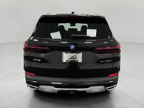 New 2026 BMW X5 xDrive50e w/ Climate Comfort Package AWD/4WD image 5