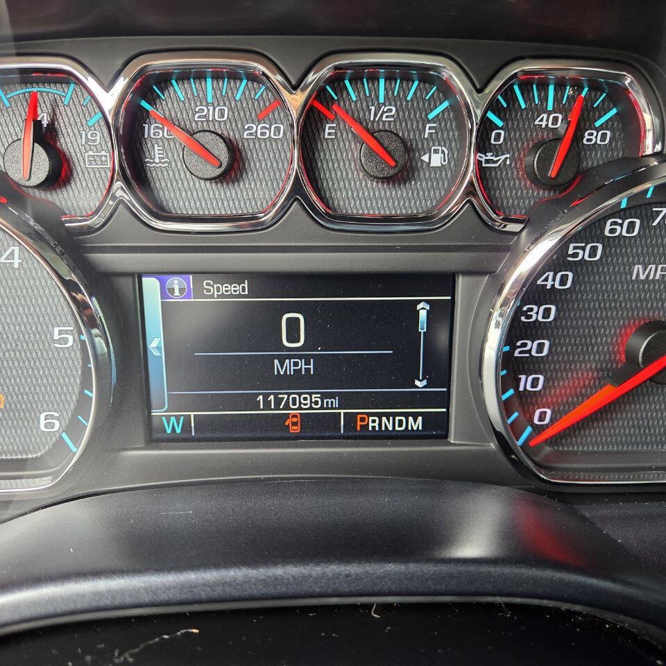 Used 2016 Chevrolet Silverado 1500 LT w/ All Star Edition AWD/4WD image 16