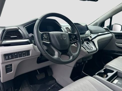 Certified 2024 Honda Odyssey Elite image 11
