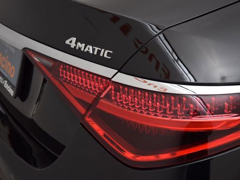 Used 2025 Mercedes-Benz S 580e 4MATIC Sedan image 13