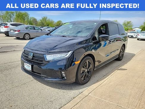 Used 2023 Honda Odyssey Sport image 2