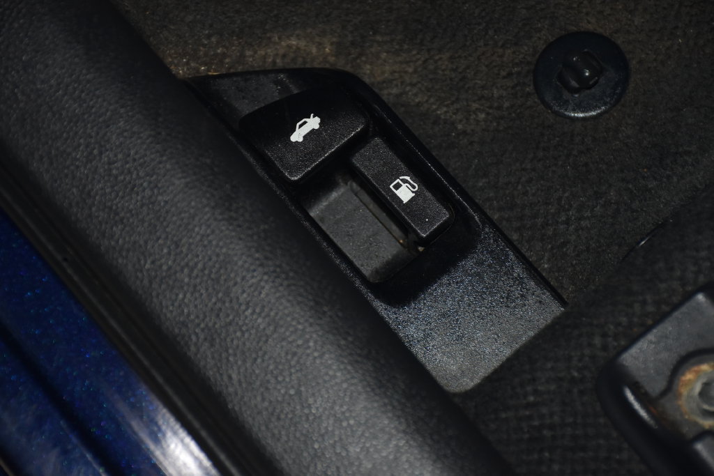 Used 2024 Toyota Corolla LE FWD image 22