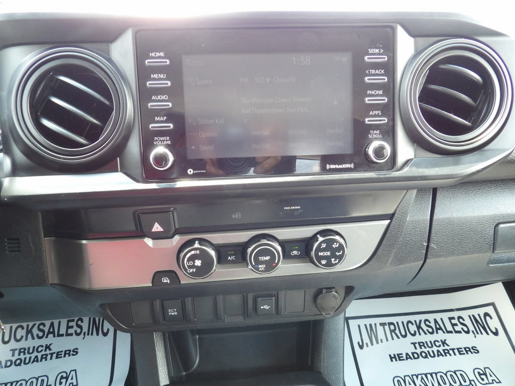Used 2020 Toyota Tacoma SR RWD image 22