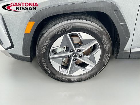 Used 2025 Hyundai Tucson SEL image 40